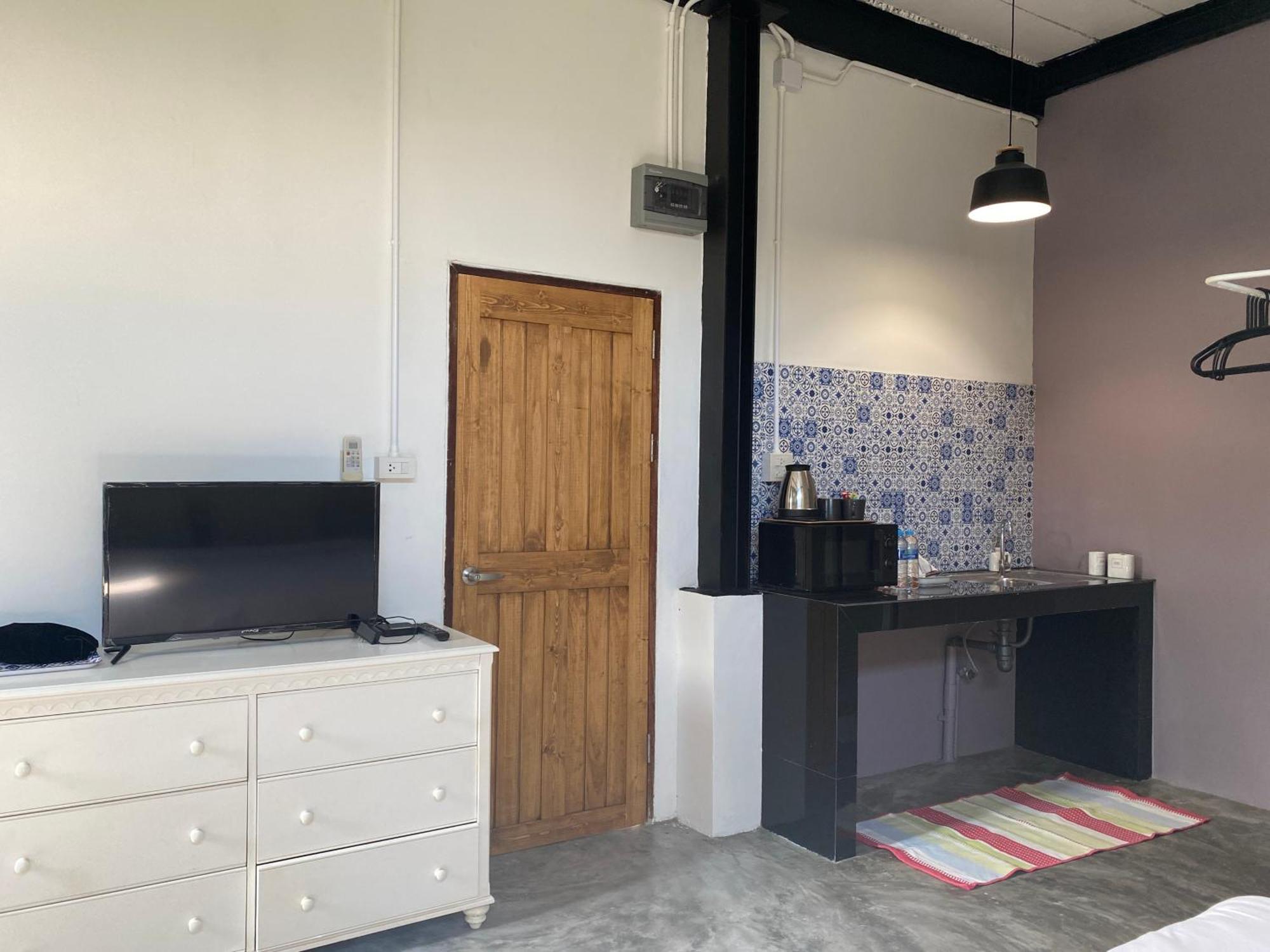 Hostel Nokhook House Trang Zewnętrze zdjęcie