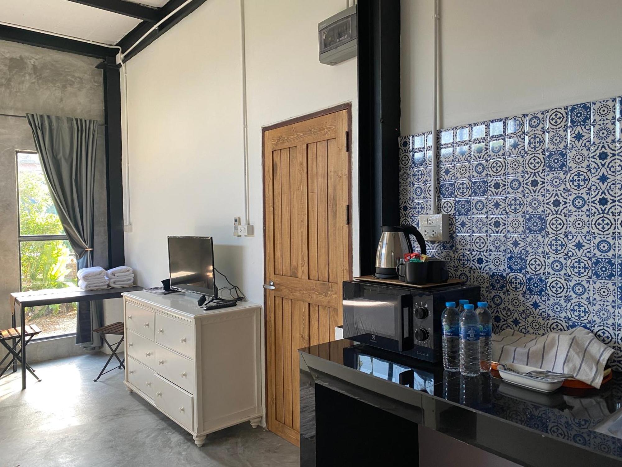 Hostel Nokhook House Trang Zewnętrze zdjęcie