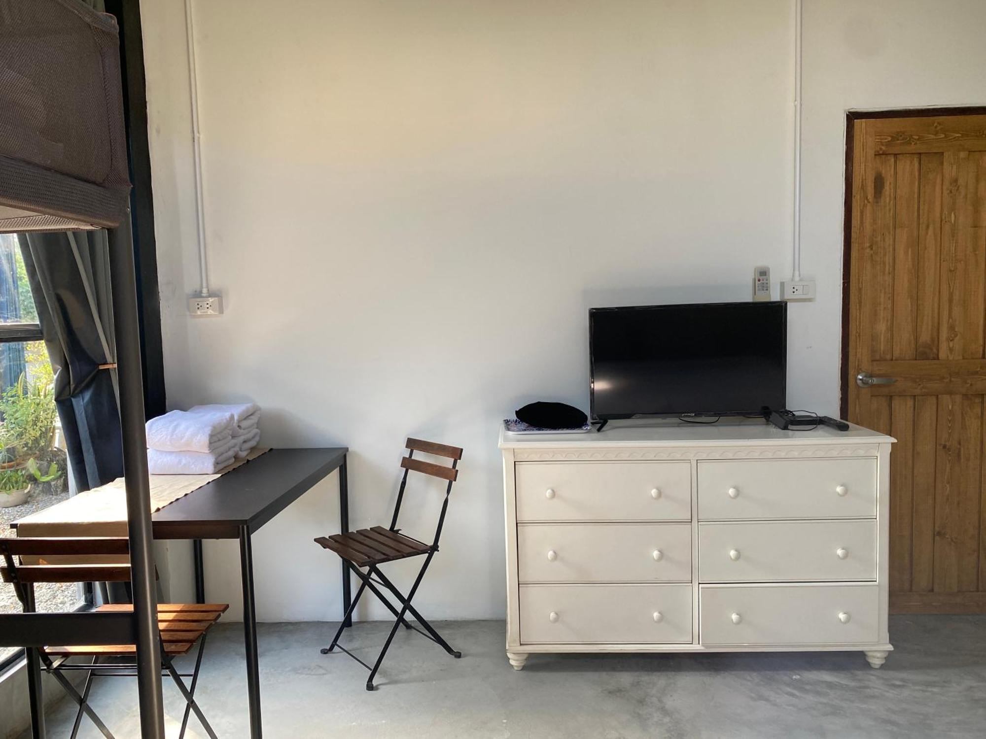 Hostel Nokhook House Trang Zewnętrze zdjęcie